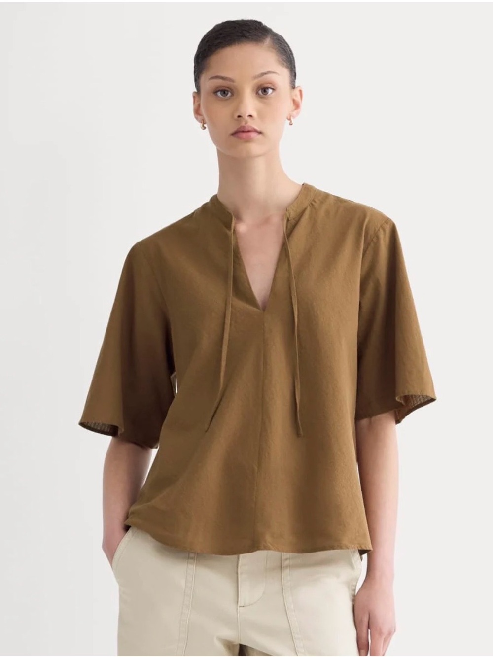 Everlane THE GAUZE TIE-FRONT SHIRT in Toffee
